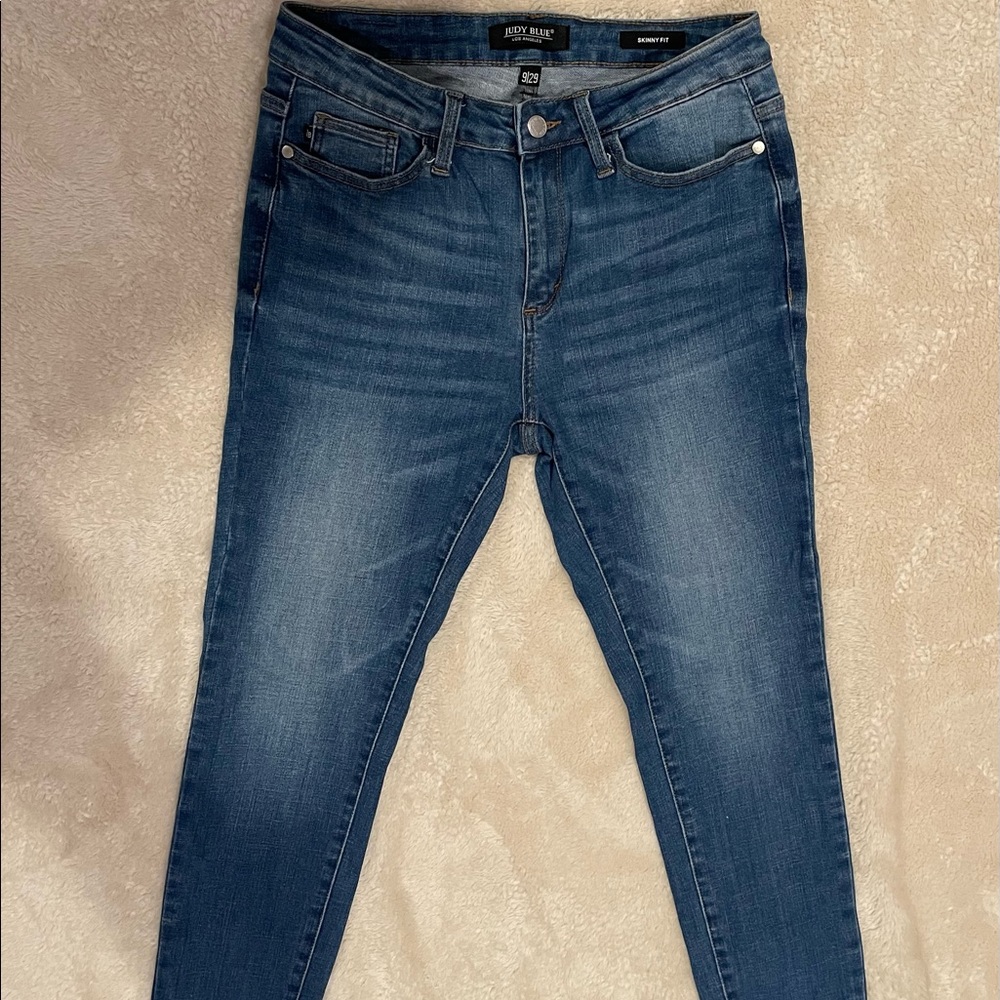 Judy Blue Skinny Jeans. Size 9. EUC